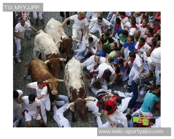 弗洛伦蒂诺齐达内亲临伯纳乌见证NFL西班牙首演盛况 弗洛伦蒂诺齐达内亲临伯纳乌见证NFL西班牙首演盛况